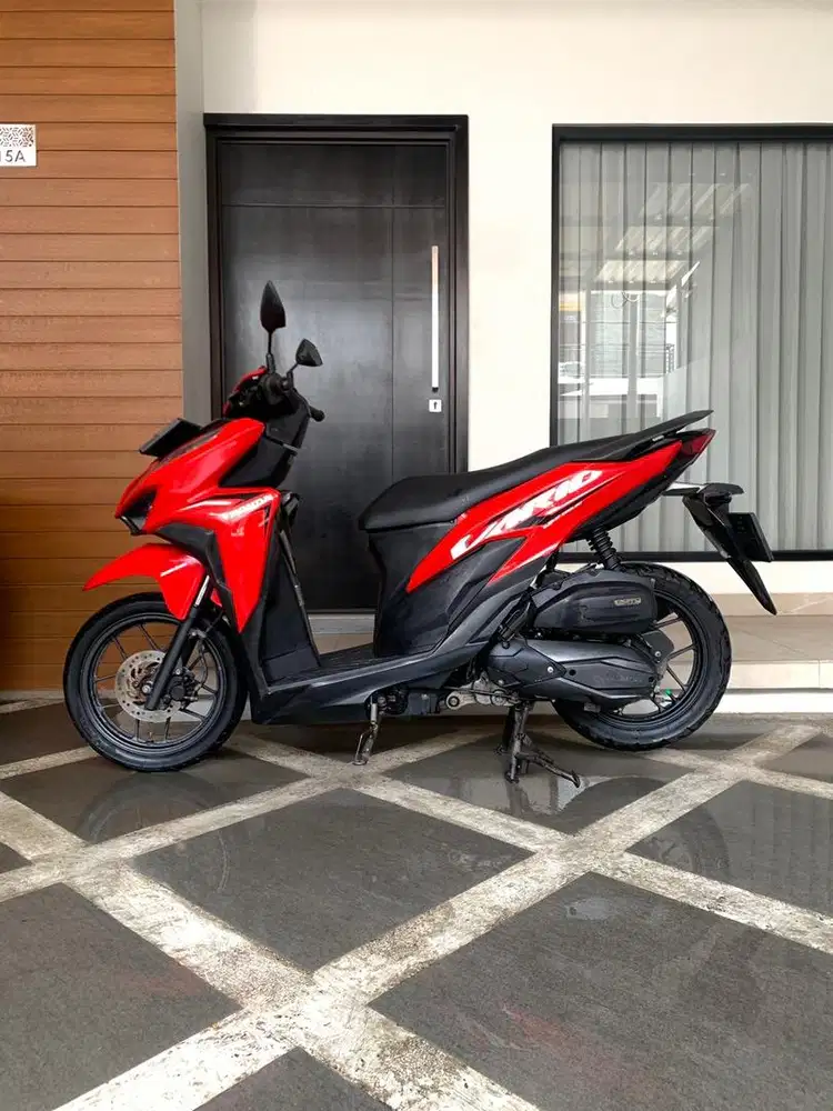 HONDA VARIO 125 2020 PAJAK ON, PLAT DKI, SRT LGKP, MESIN ENAK JOSSSSSS