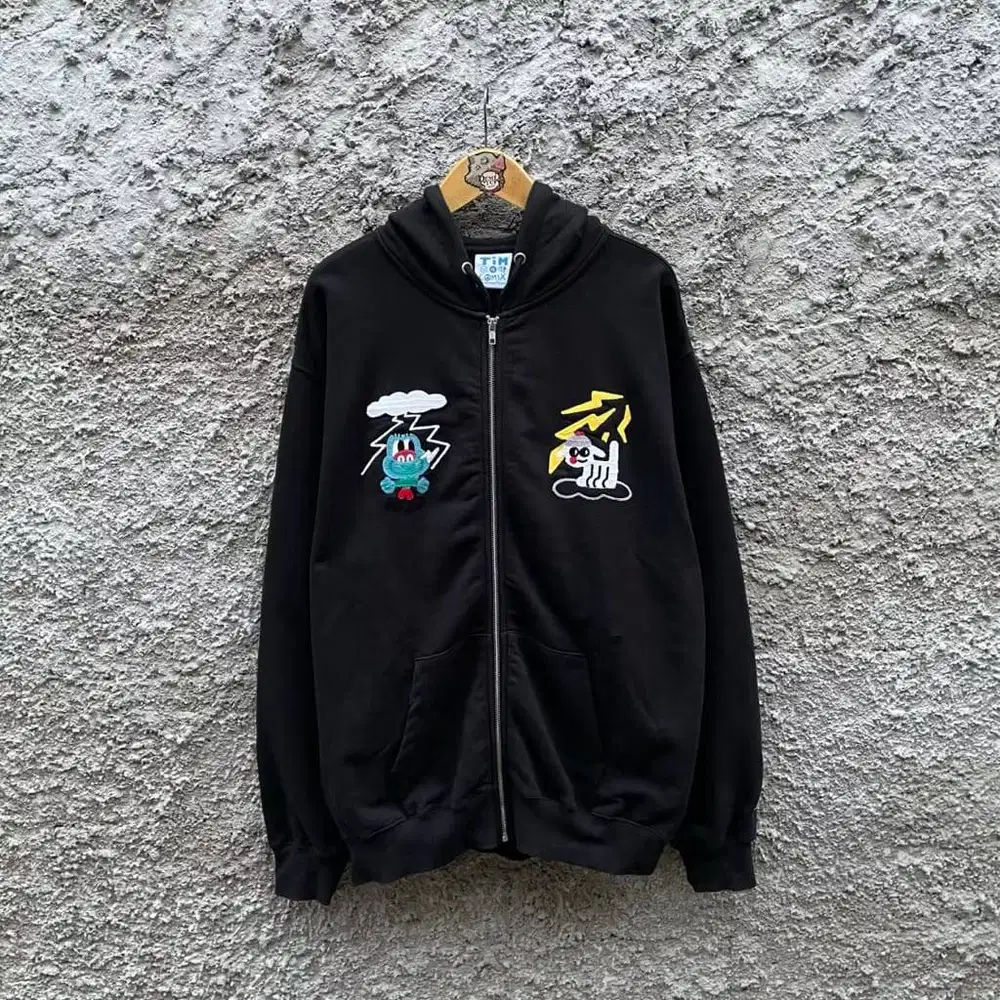 Hoodie Zipper Tim Komix Used Unisex Pria Wanita Size (XXL) Import