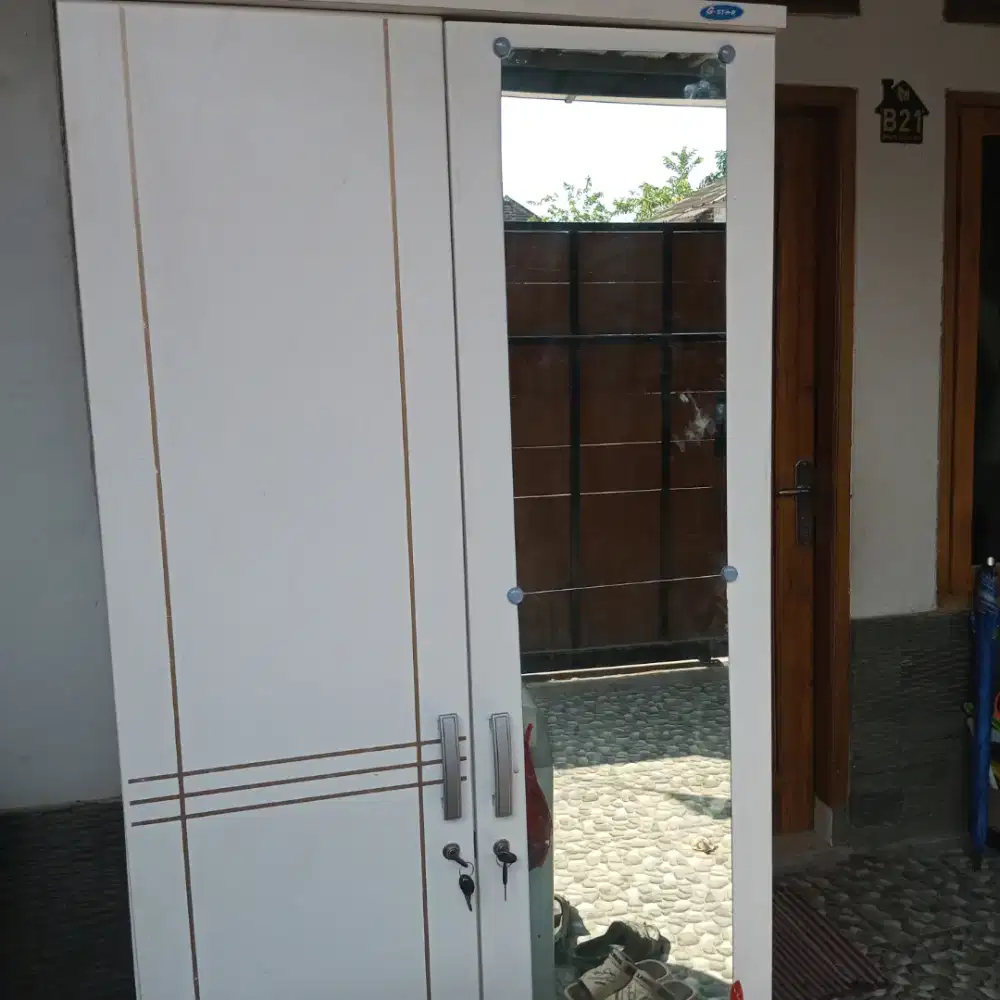 Lemari Kayu 2pintu