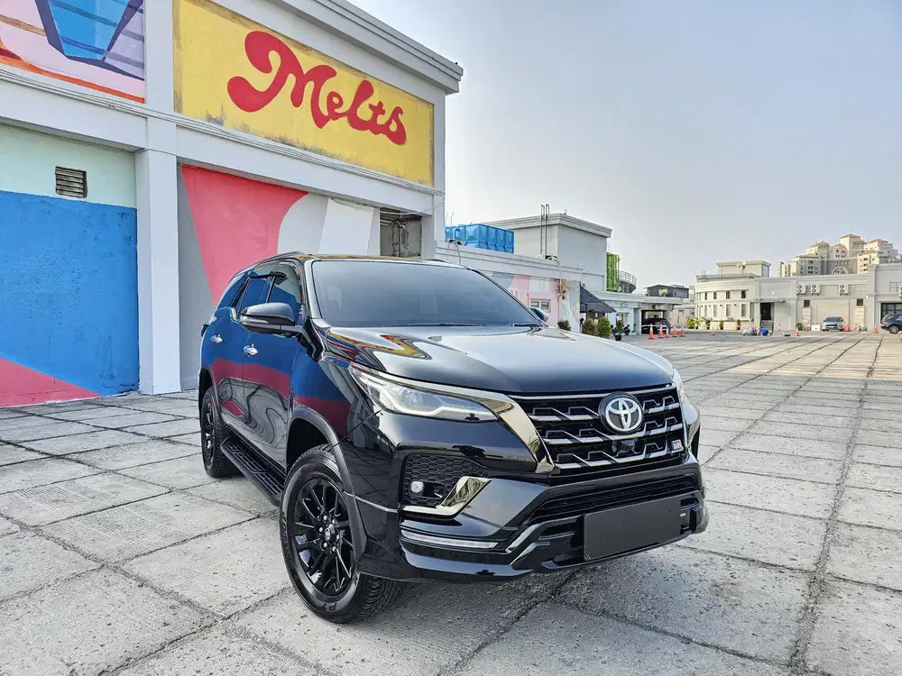 [KM 10.000 AN]TOYOTA FORTUNER VRZ 2.8 GR AT HITAM 2024 LEGENDER