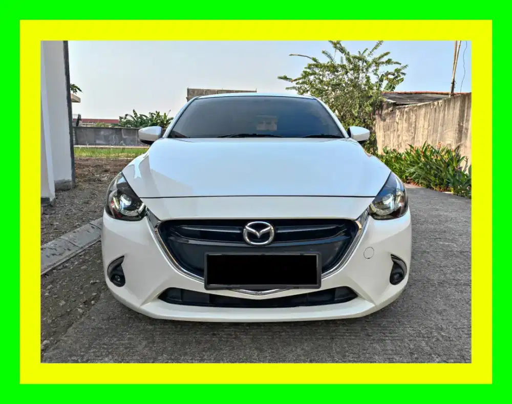 Dp 12 juta . Jual Cepat Mazda 2 R 2017. Mazda 2 2017