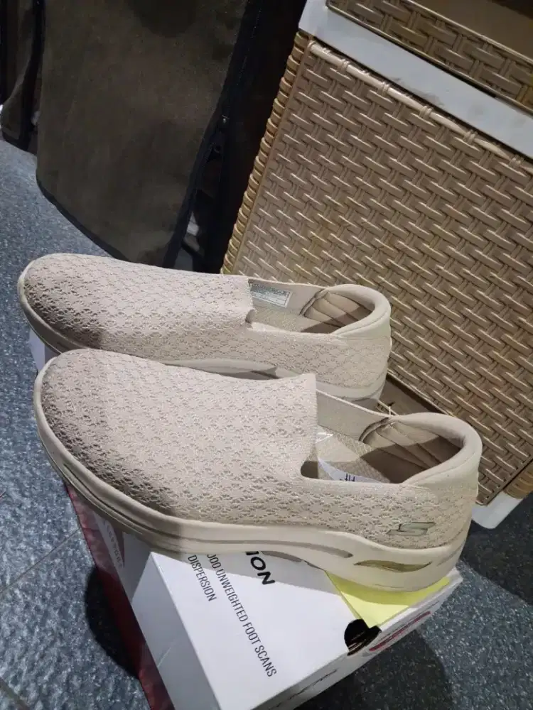 Sketchers preloved