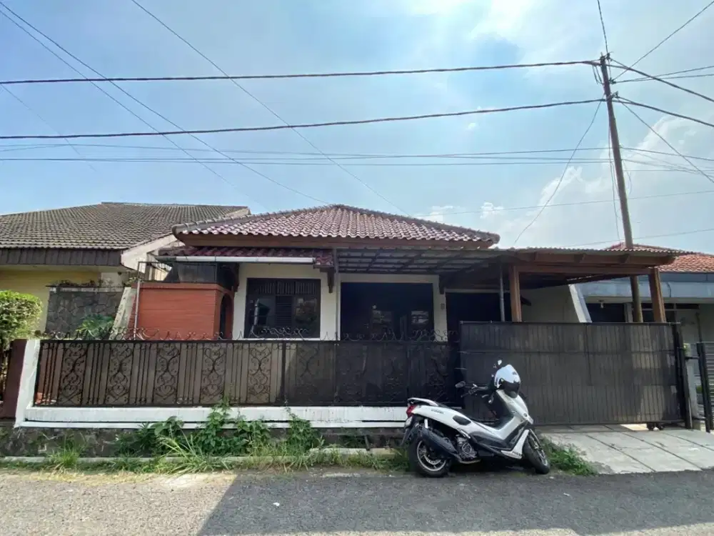 ga nyangka sewa rumah turangga buahbatu semurah ini! tanah luas nyaman siap huni