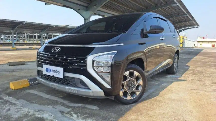 Hyundai Stargazer 1.5 Prime Bensin-AT 2023 Hitam