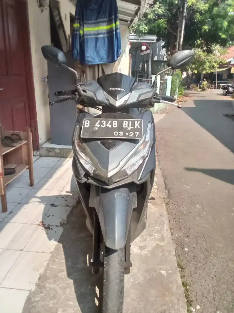 Vario techno 150 tahun 2017