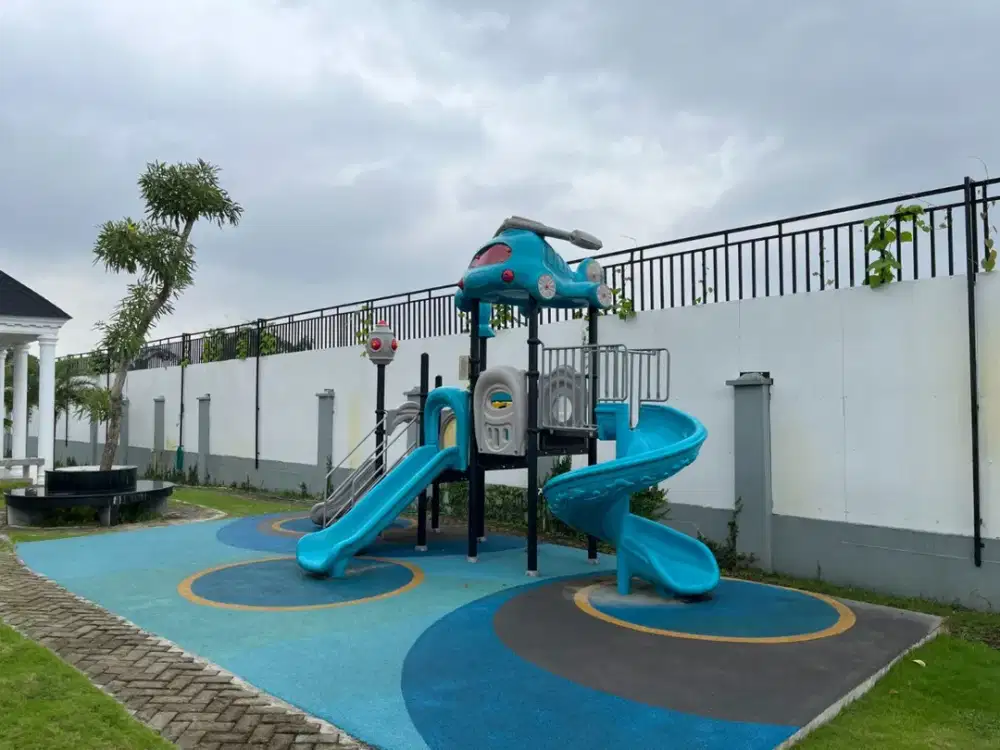 Villa di Komplek City View Polonia
