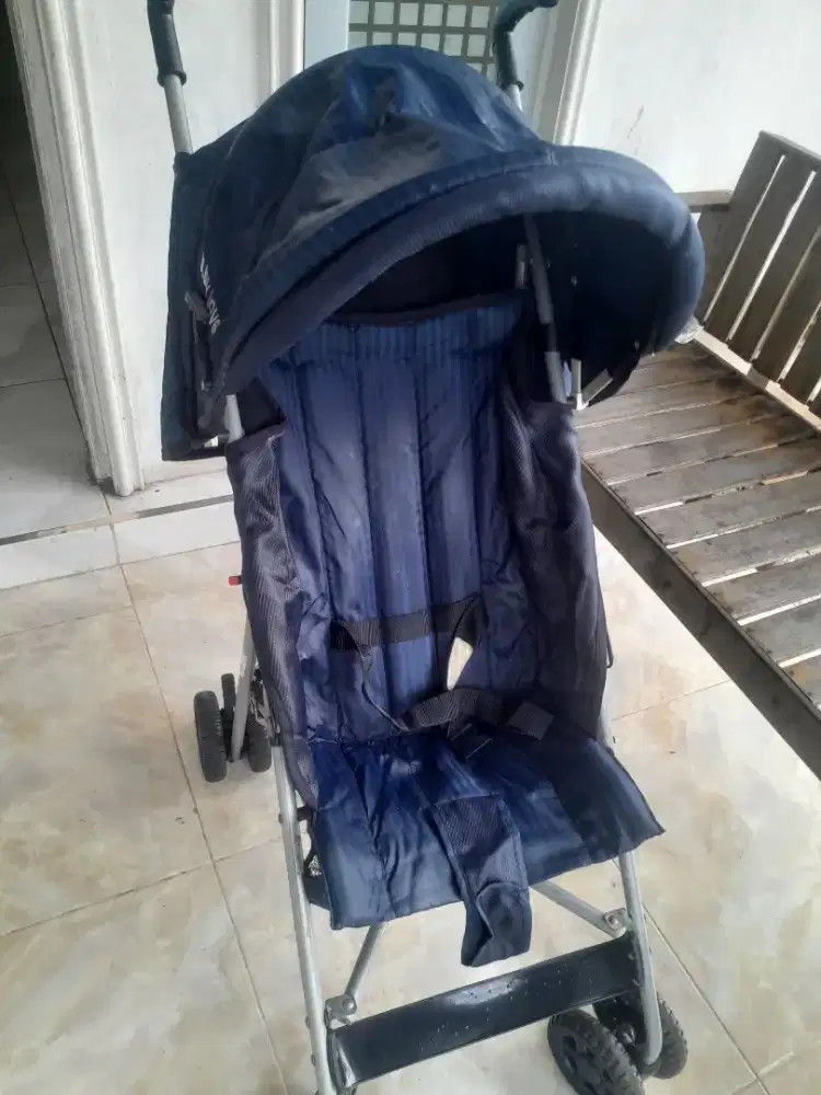 Stroller bayi masih oke