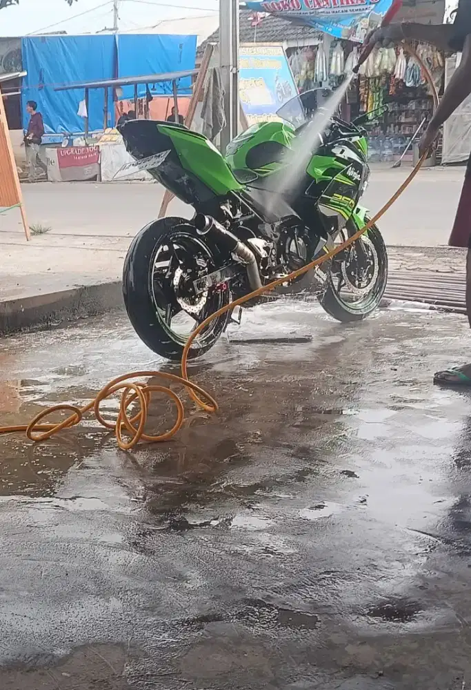 Kawasaki new ninja 250 2018 KRT edition