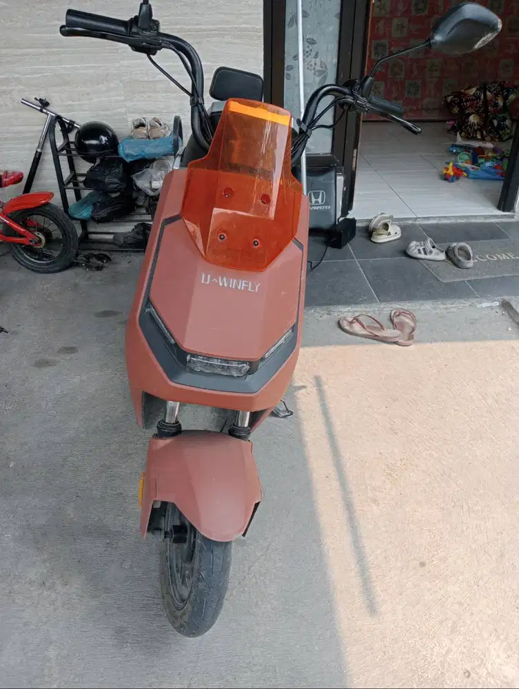 Sepeda listrik uwinfly m60 lithium