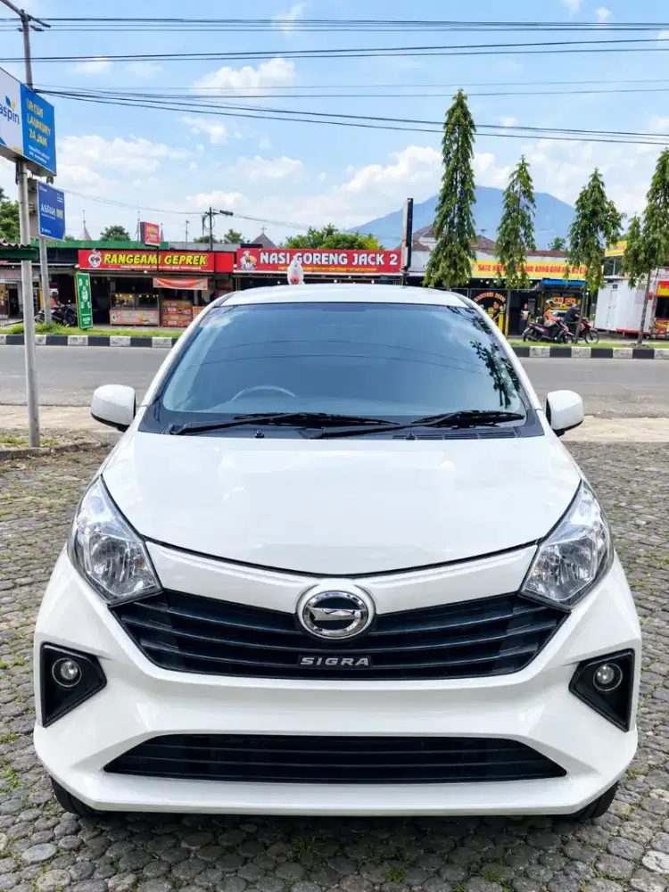Dijual Mobil Daihatsu Sigra 1.0 D MT 2025 - Siap Pakai