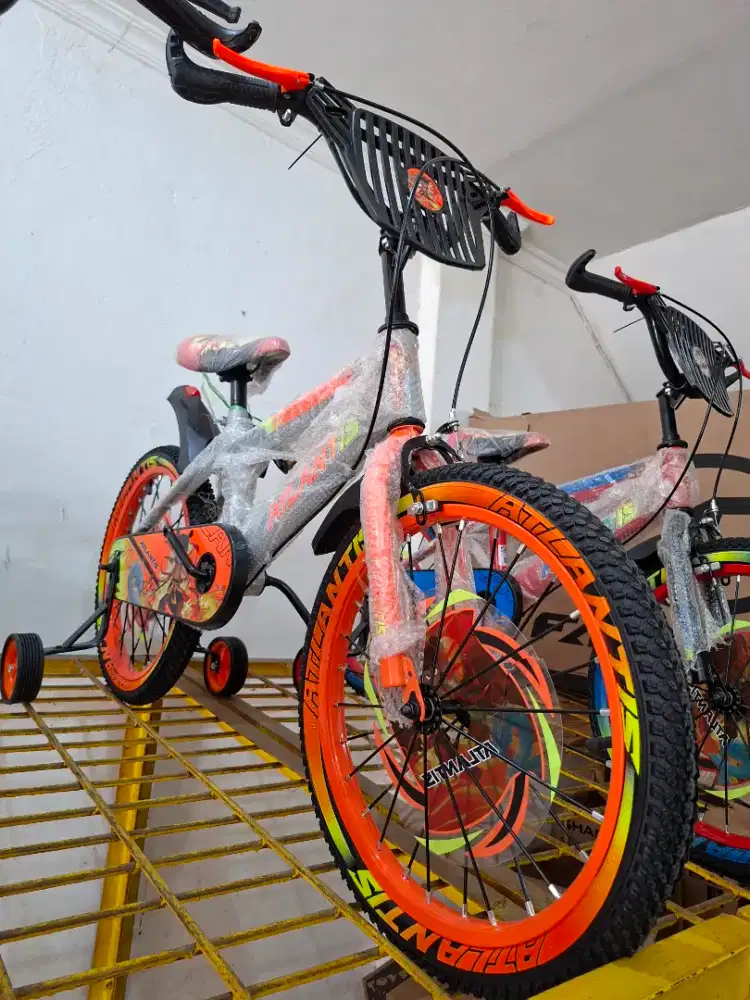 SEPEDA ANAK BMX 18 INCH ATLANTIS ( JARI-JARI MOTOR )