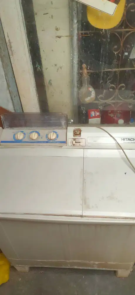 Mesin cuci bekas merk hitachi