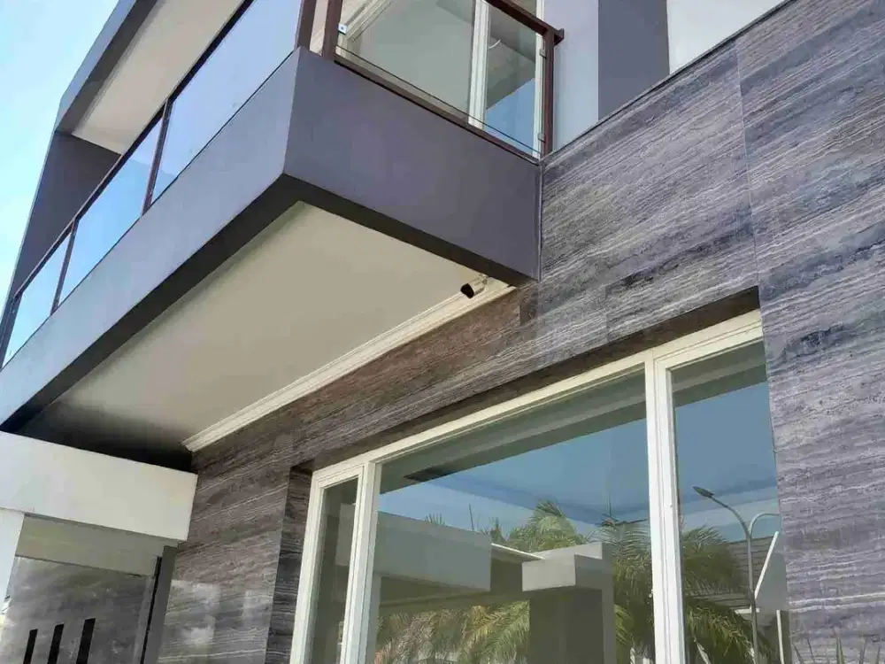 RUMAH SULTAN SIDOARJO , kamar 5 ,SHM , siap pake