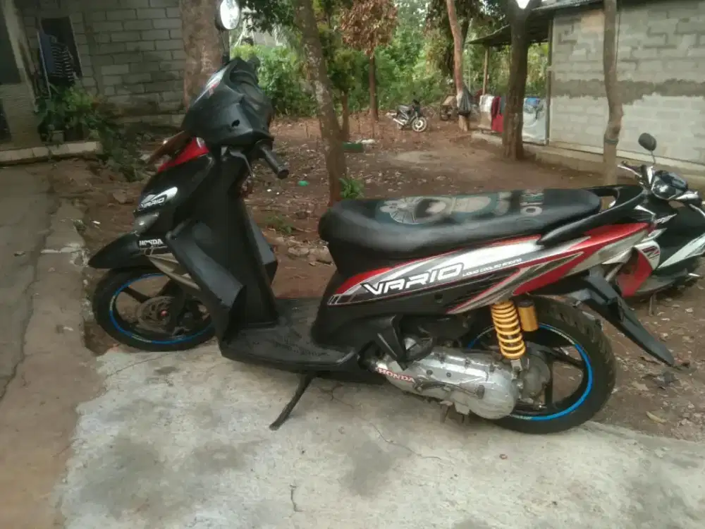 di jual motor Vario 2008 kelengkapan bpkb stnk