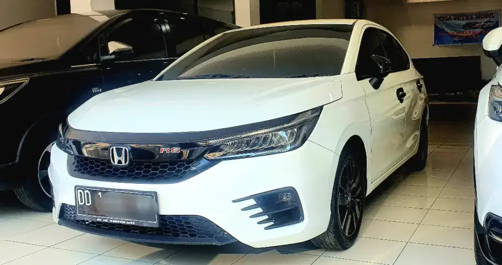 Honda City RS Hatchback CVT 2022