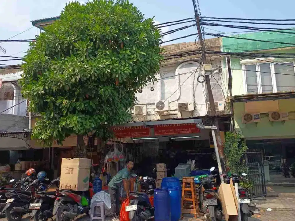 Ruko 2,5 Lantai Siap Pakai di Muara Karang Pluit