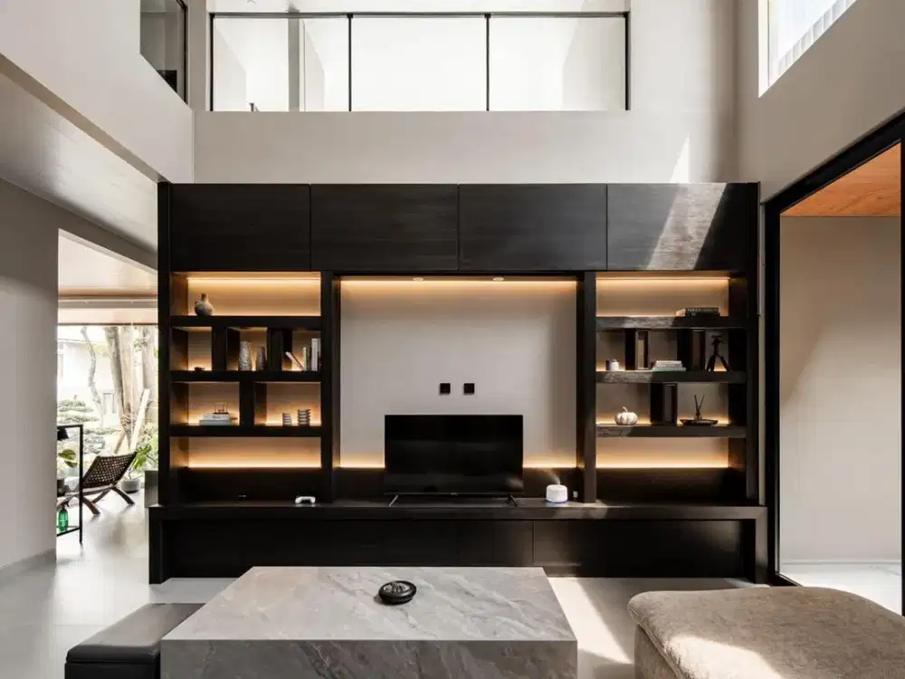 DIJUAL RUMAH 2 LANTAI BANGUNAN MANDIRI  BERLOKASI DI GREENCOVE BSD