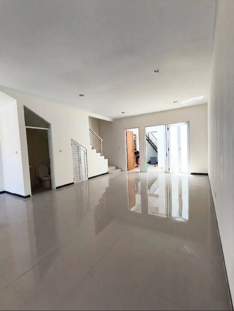 Dijual Rumah Bagus Siap Huni di Taman Kopo Indah Bandung