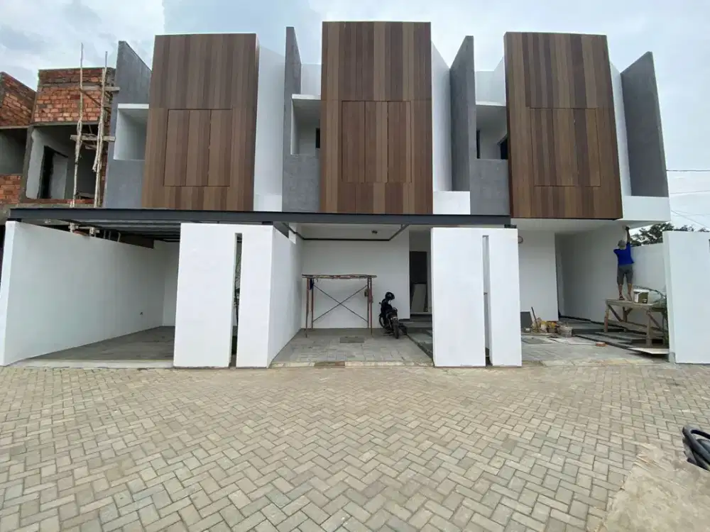 DIJUAL RUMAH 2 LANTAI MODERN MINIMALIS SEKIP PALEMBANG