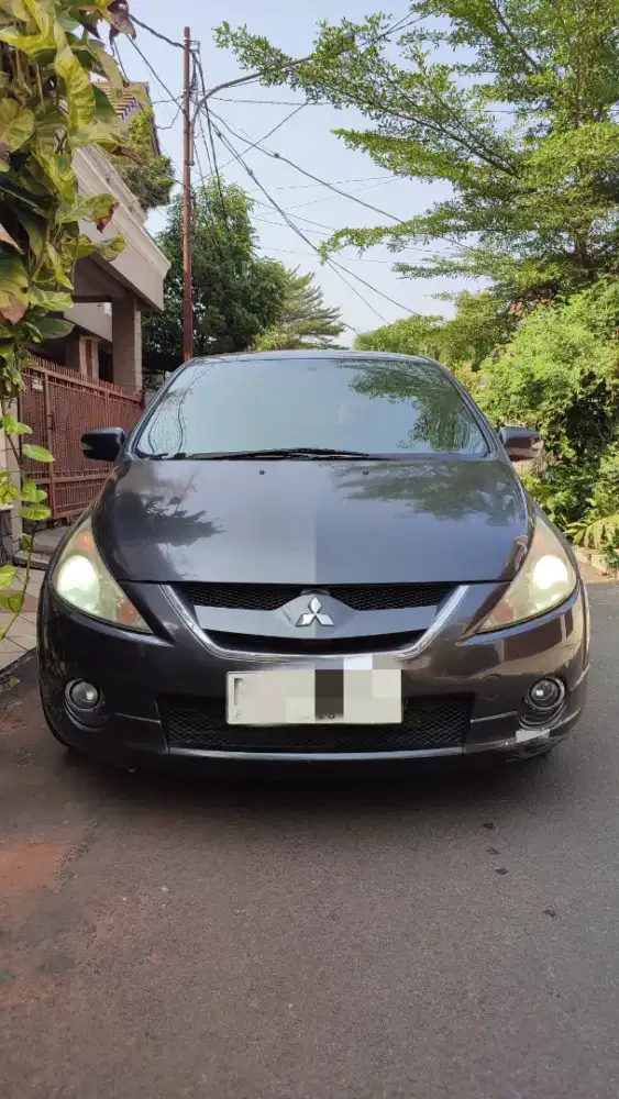 Mitsubishi Grandis GT | GRND GT2 Abu Abu Tua Metalik