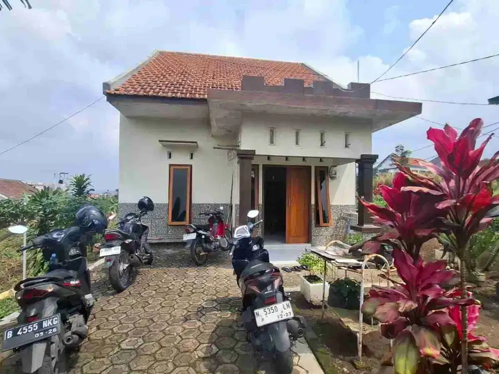 Rumah Dijual Area Bumiaji Kota Batu Dekat Sekolah dan Lapangan Gelora Arjuna