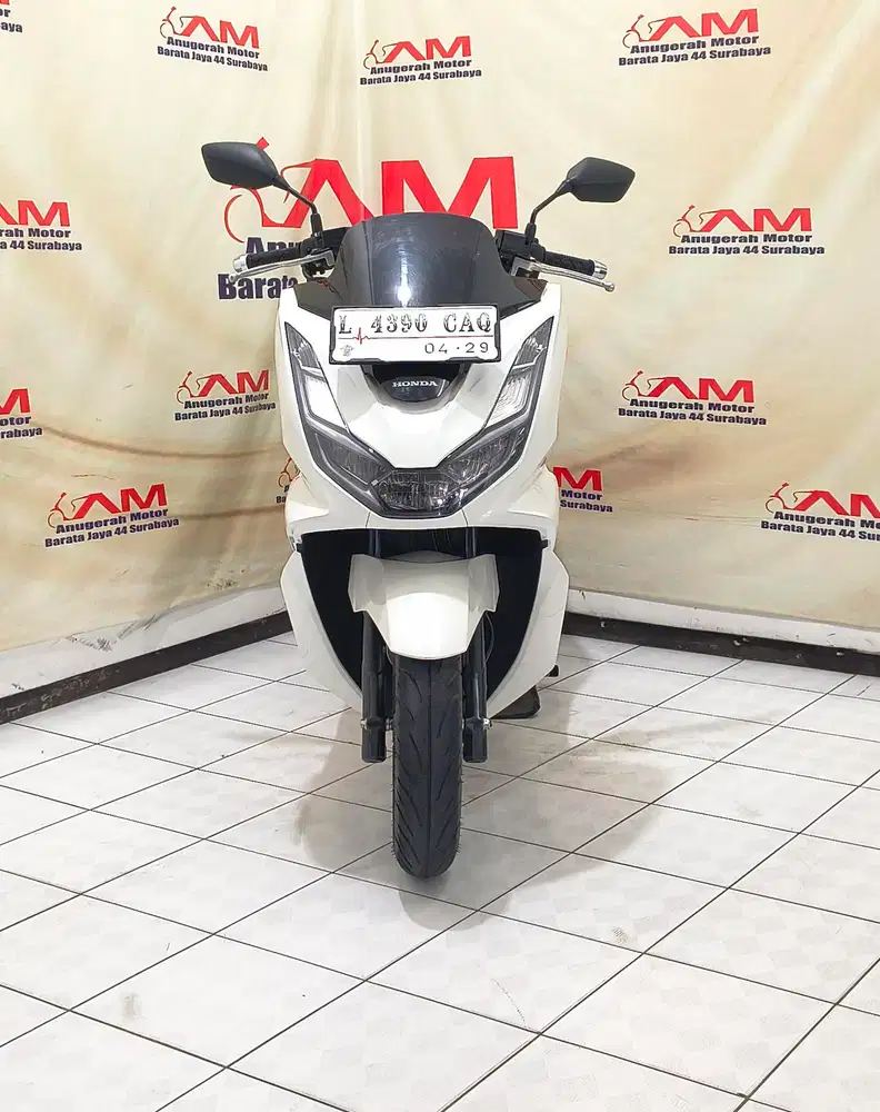 Km 5 Ribu Honda PCX 160 CBS Tahun 2024 warna Putih