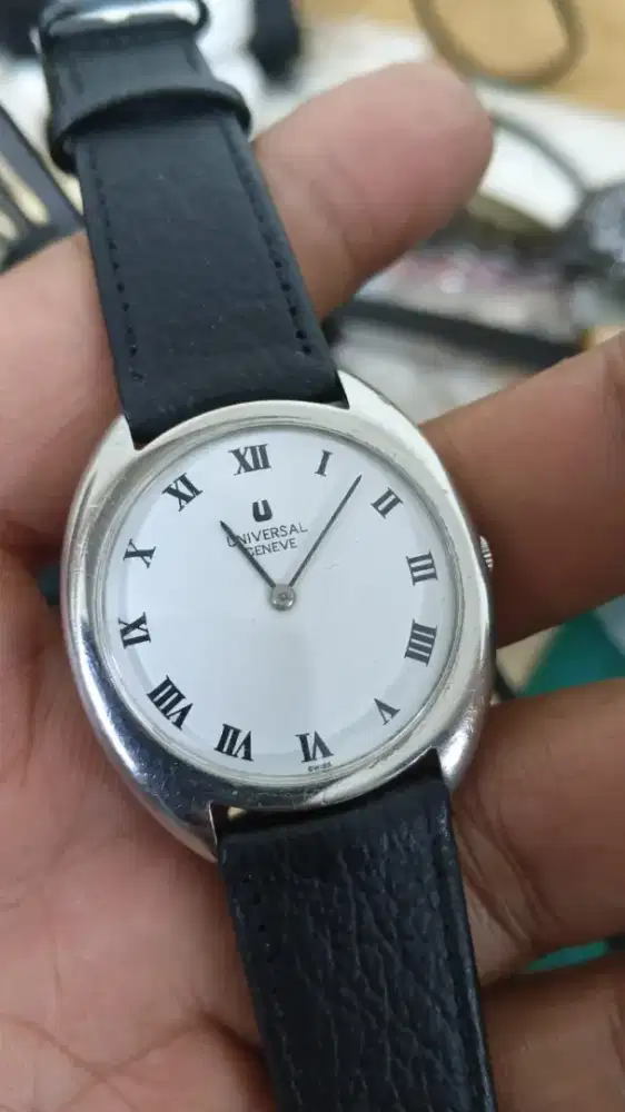 Jam antik Universal geneve swiss