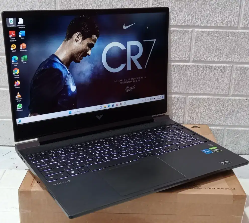 HP VICTUS by HP Gaming 15  intel i5 Ram 16 GB /SSD 512GB GTX 1650