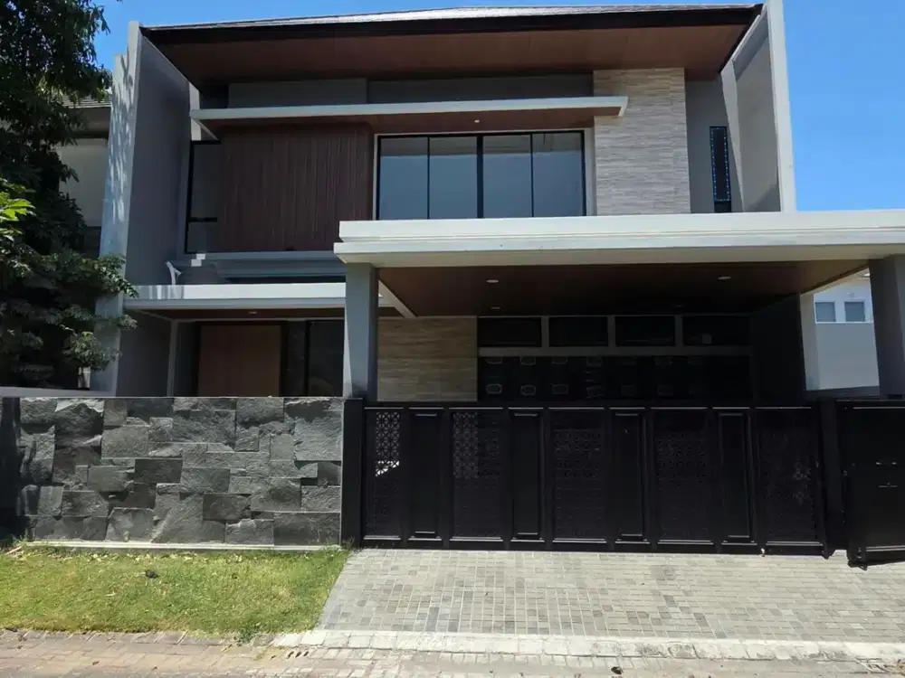 Dijual Rumah Baru Gress Siap Huni di Pakuwon City Cluster San Antonio Surabaya Timur