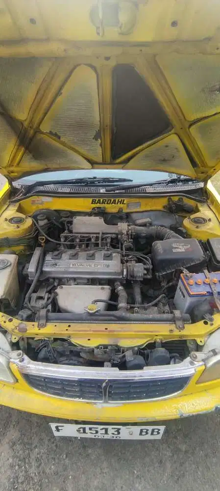 Toyota Corolla 2000 Bensin