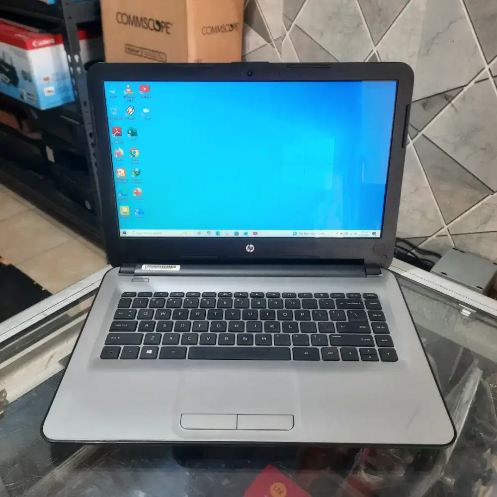 HP 14, AMD A8-7410, RAM 8GB, SSD 128GB, Layar 14 inch