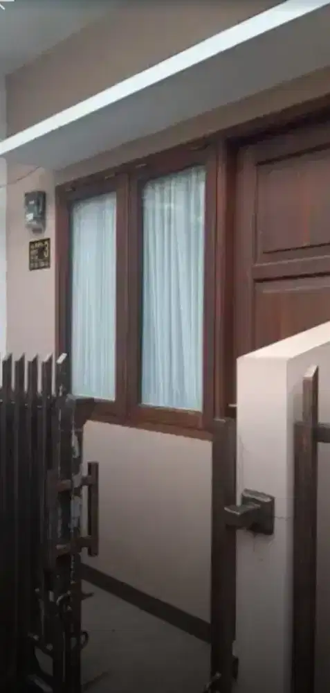 KONTRAKAN KHUSUS PASUTRI HALAL