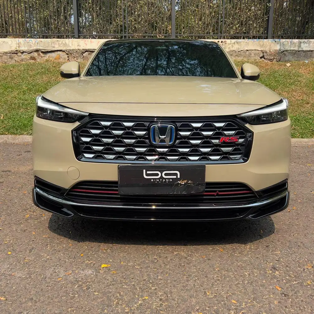 2025 HONDA HRV 1.5 RS HYBRID e HEV SENSING CVT