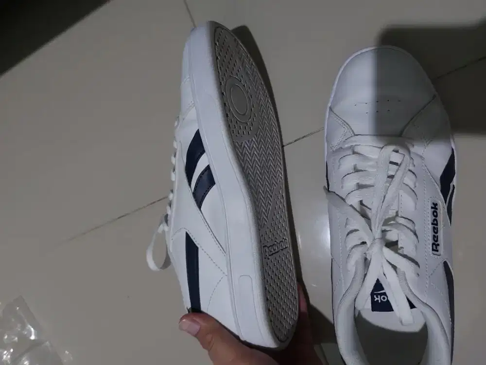 Sepatu reebok original for men
