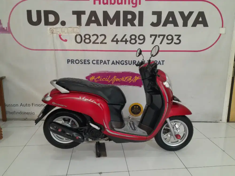 HONDA SCOOPY STYLISH MERAH 2019