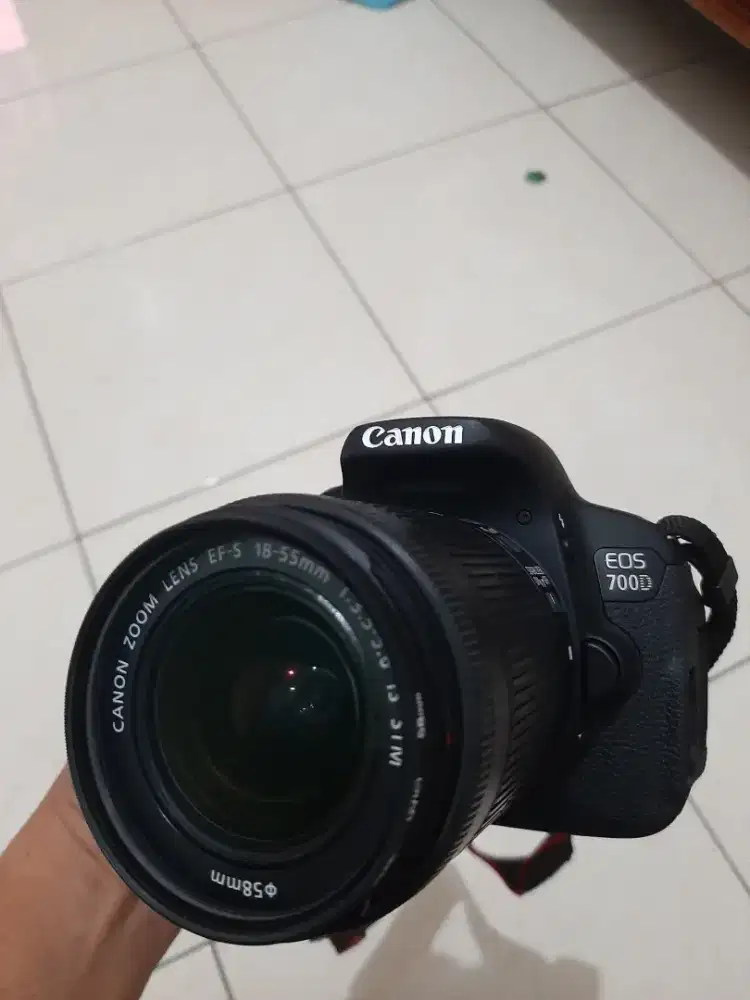 Jual Camera DSLR Canon 700 D EF-S18-55 set lengkap