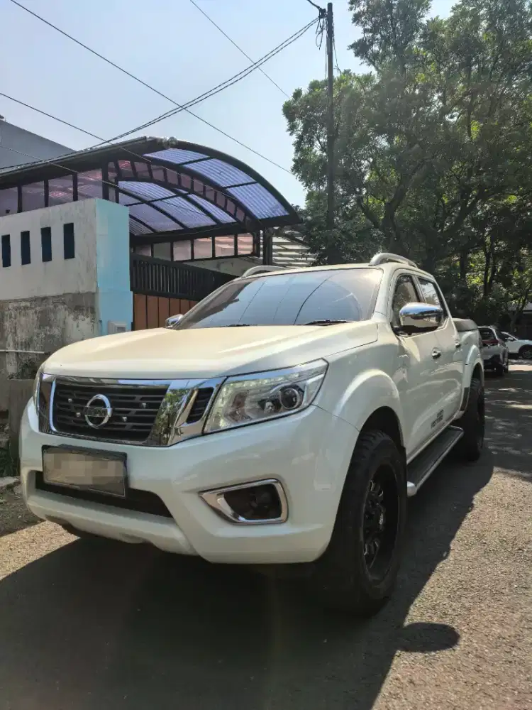 Doube Cabin Nissan Navara VL4x4 Diesel 2016 MULUS!