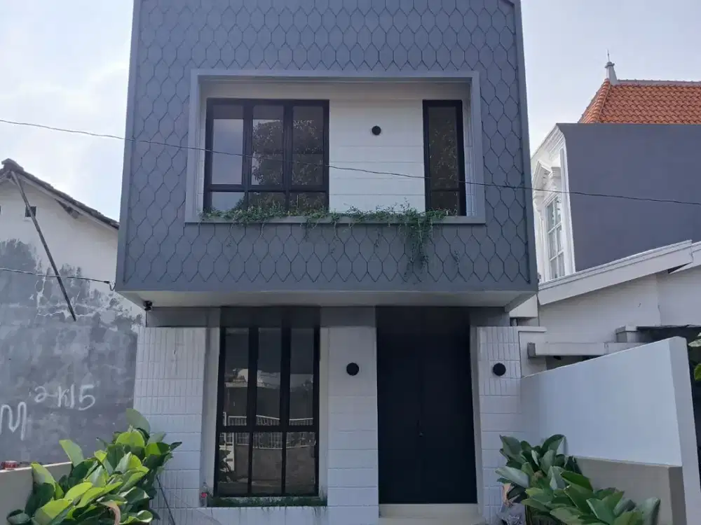 Rumah 2 Lantai Semi Furnished Siap Huni di Graha Bintaro GB-15814