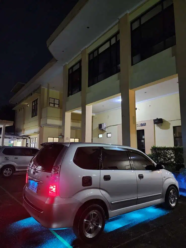Toyota Avanza 2011 Bensin