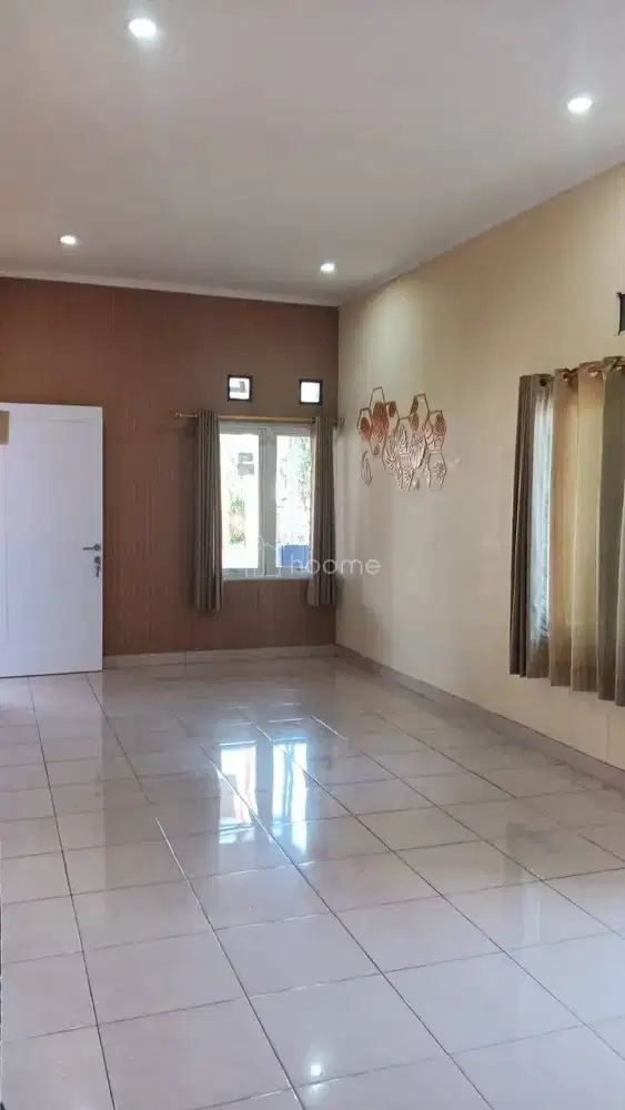 SEWA Rumah terawat hook 2 Lt 5 menit ke Telkom University & Podomoro