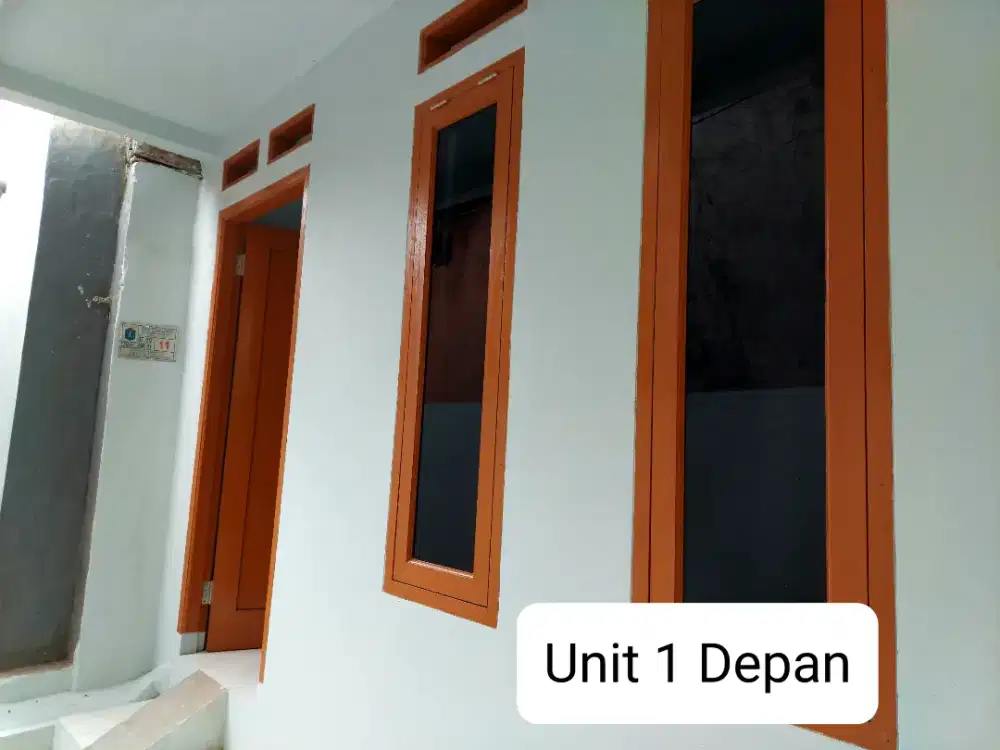 Rumah kecil di lokasi strategis