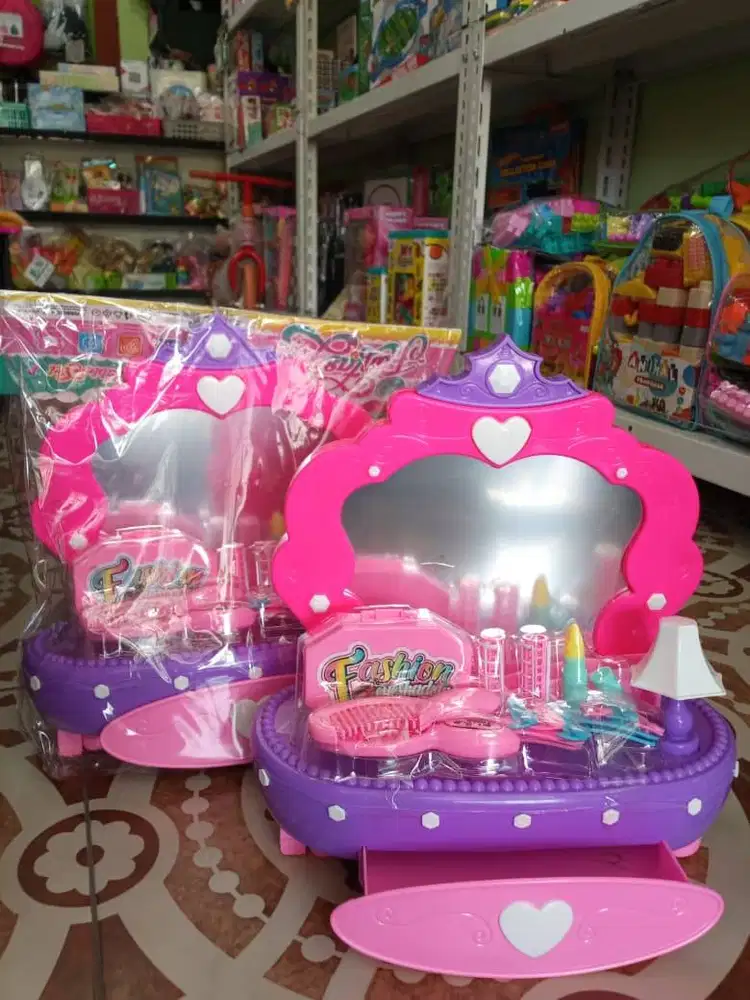 mainan anak meja rias set