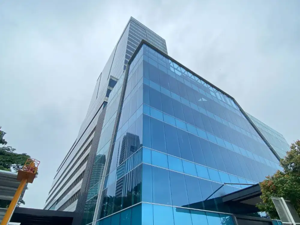 Kantor di T Tower Luas 285.98 sqm Bare Area Gatot Subroto Dekat Transjakarta