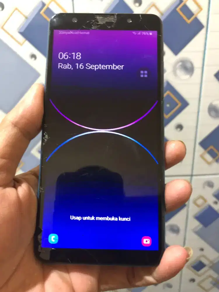 Samsung a7 2018 ram 4/64 NFC