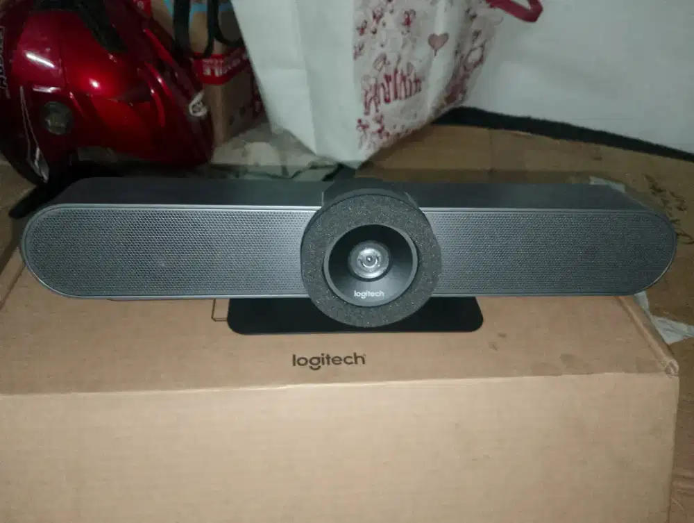 Logitech MeetUp Conference Cam