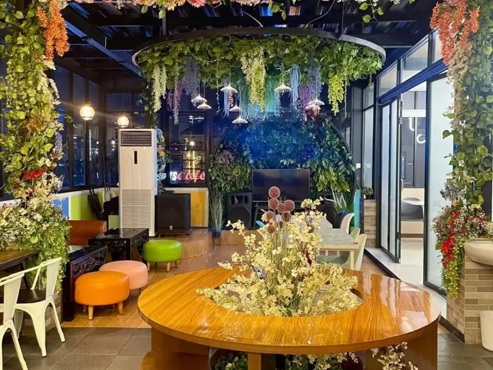 Dijual Guesthouse dan Cafe Bendungan Hilir Jakarta Pusat