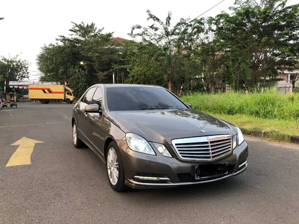 Mercedes Benz E 300 2012
