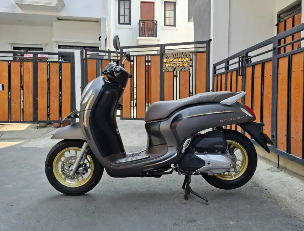 Honda Scoopy Stylish Keyless MULUSSS Pajak Panjang