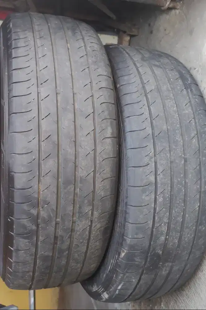 Ban Mobil R18 2Pcs Ex-CRV + Bonus 1Pc R16