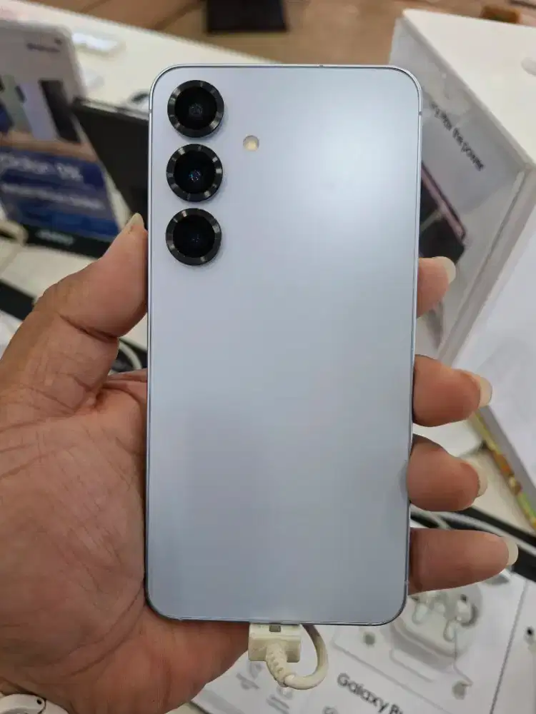 Samsung S25 Base 12/256 garansi resmi sein